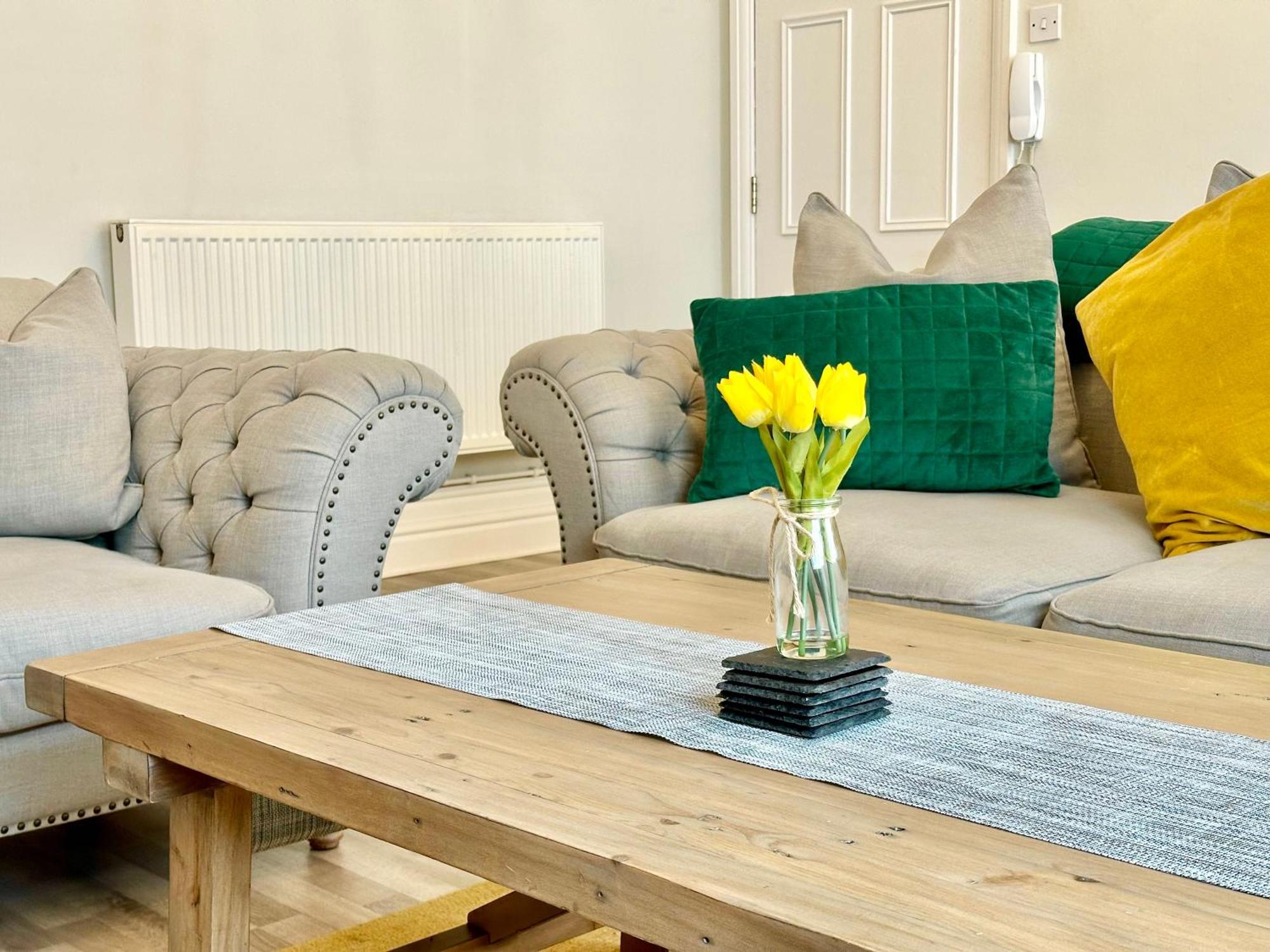 Gillygate Nest With Free Allocated Parking ยอร์ค ภายนอก รูปภาพ